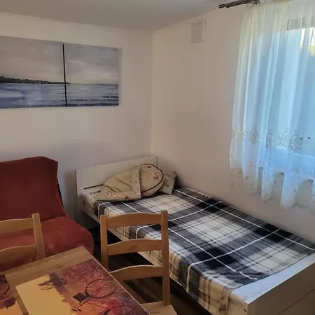 Rodzinny 度假居 Nowecin