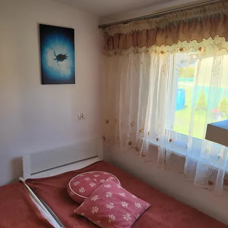 Rodzinny 度假居 Nowecin